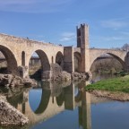 Besalú, el pont de Llierca i l’Hostal dels Ossos
